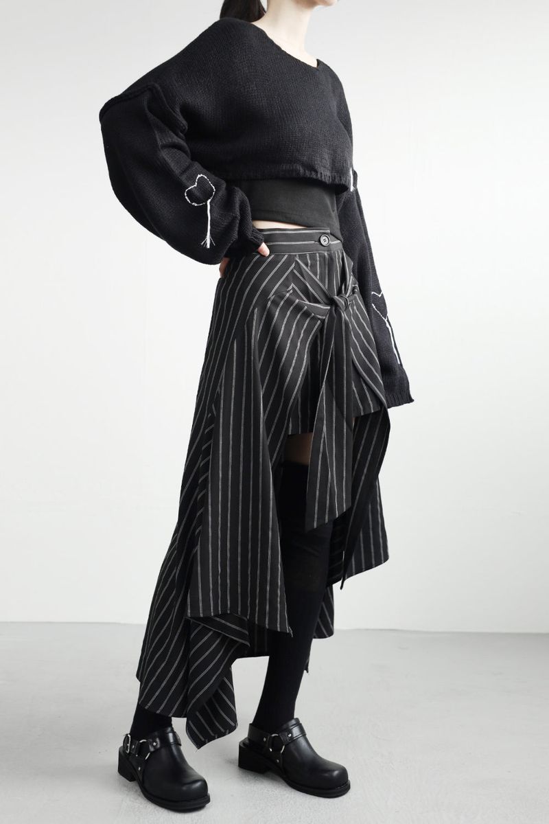 Solas Heart Crop Knit
