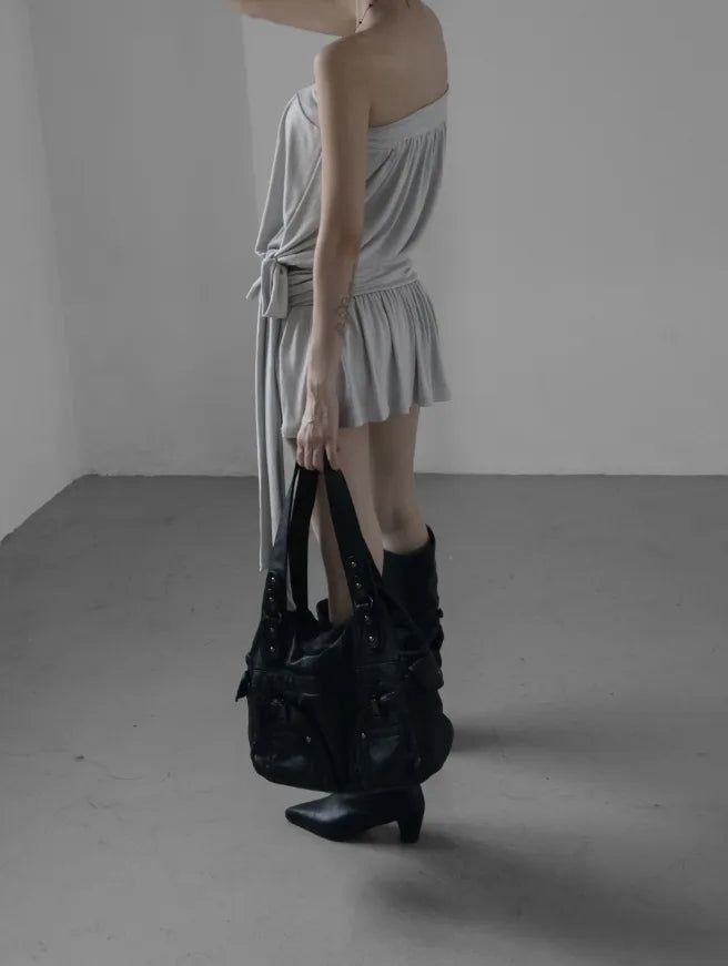ミヴ クラックド レザー ショルダー バッグ