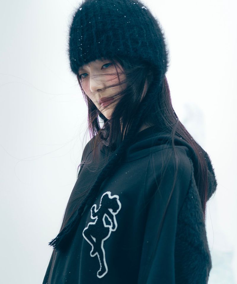 ojos（オホス）の「Double Strap Angora Beanie / Black（Hats）」