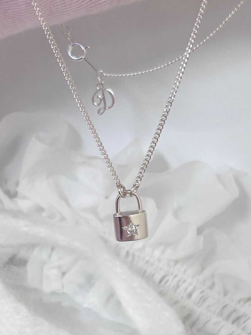 Silent Star Lock