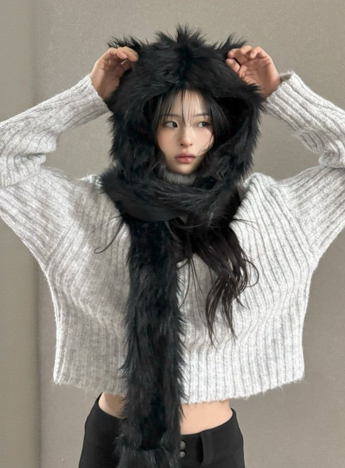Cozy high-neck over knit