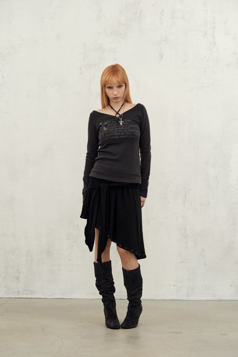 st stud skirt (black)