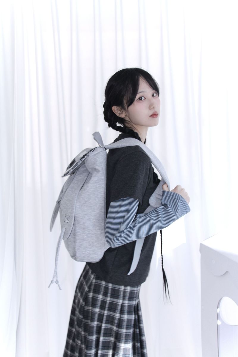 Rabbit Drop String Patch Backpack (2color)