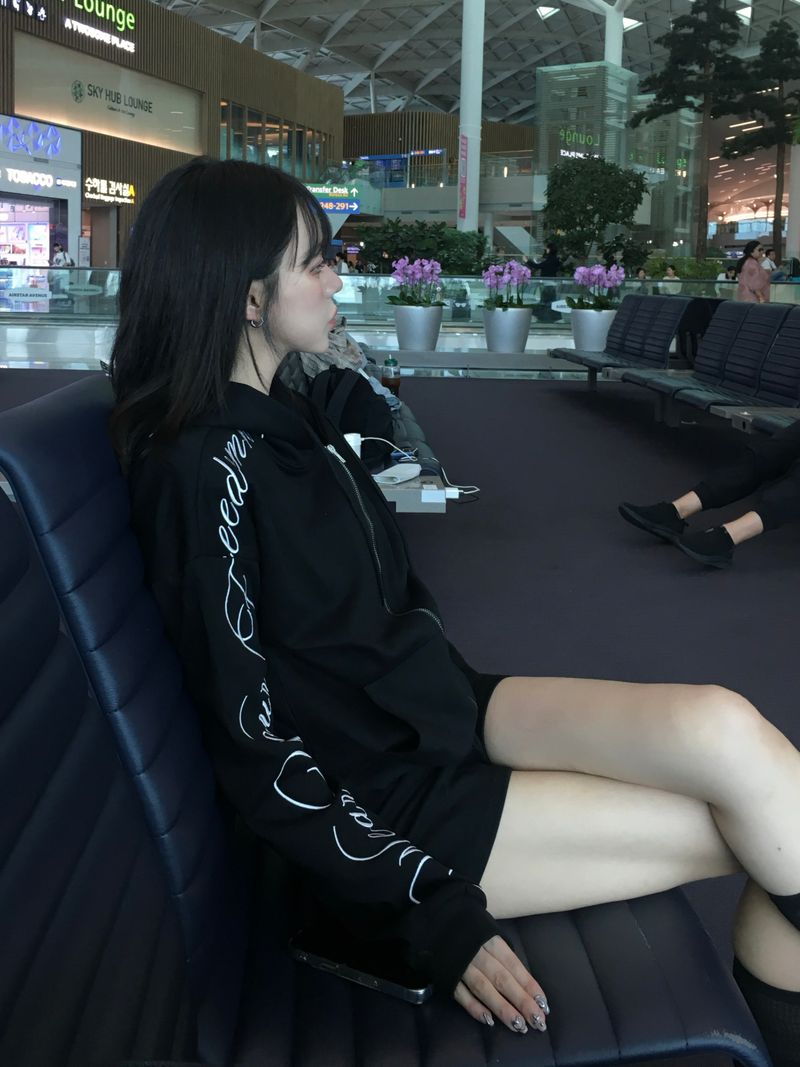 [SET] Script Lettering Hoodie Zip-up and Short Pants (3c)