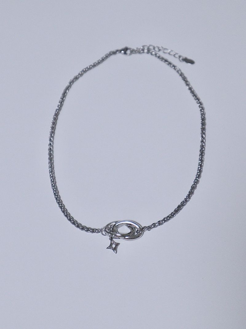 All surgical steel double ring frame necklace