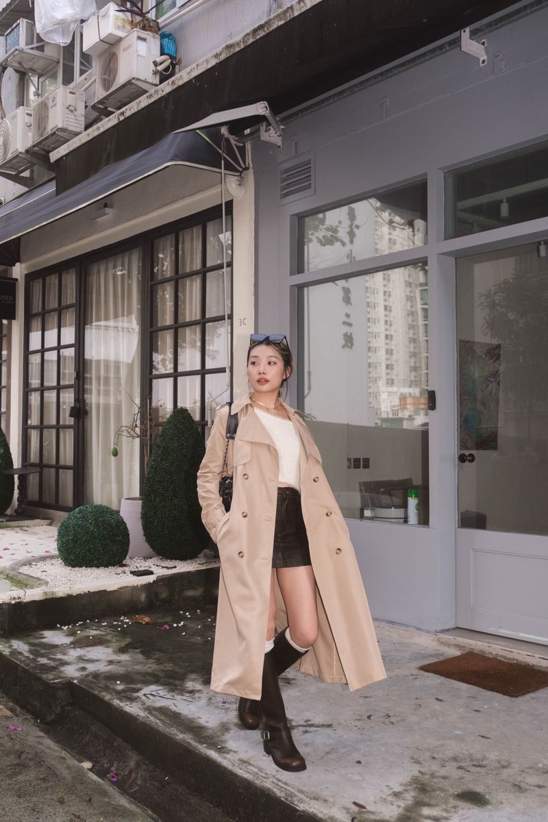  The Signature Trench Coat Classy