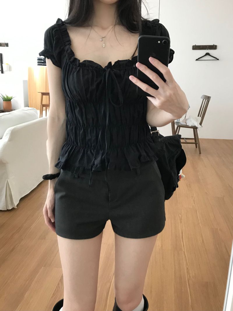 Betty Shirring Blouse (2 colors)