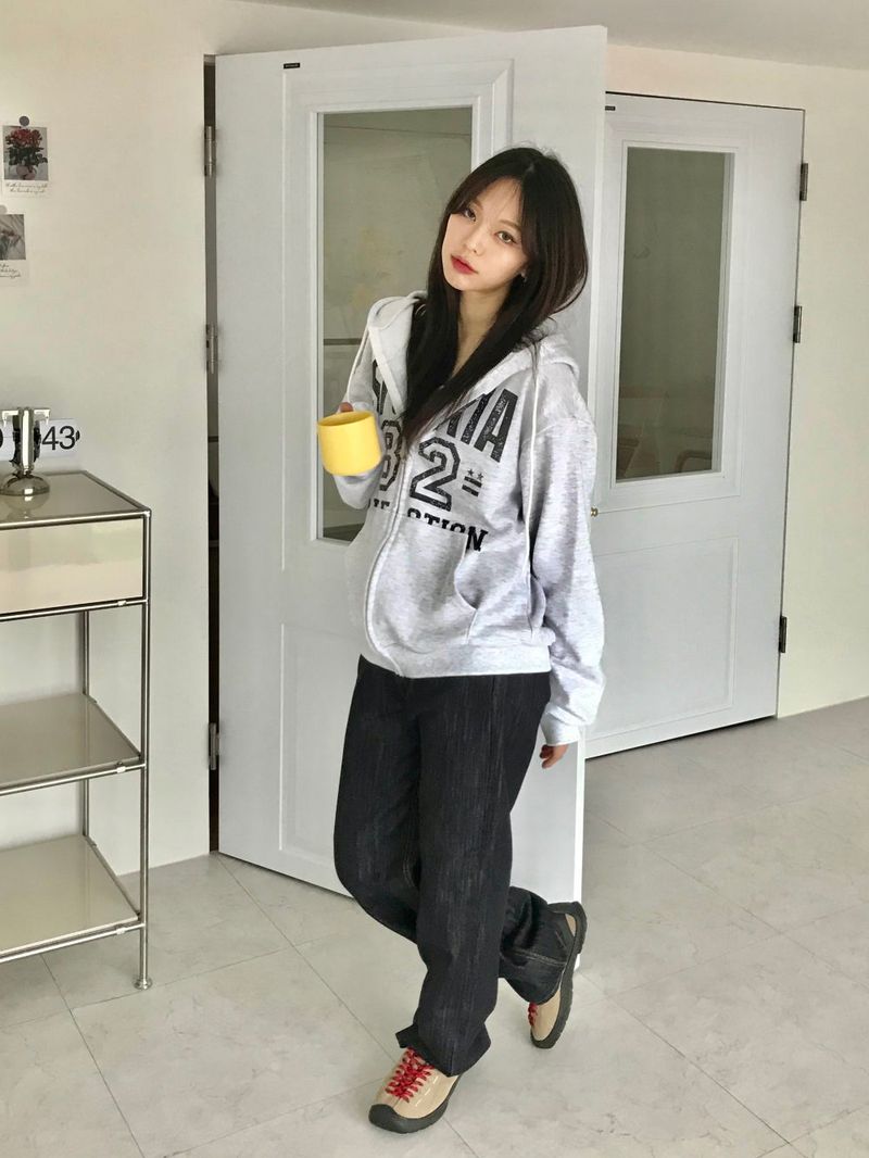 Ria zip-up