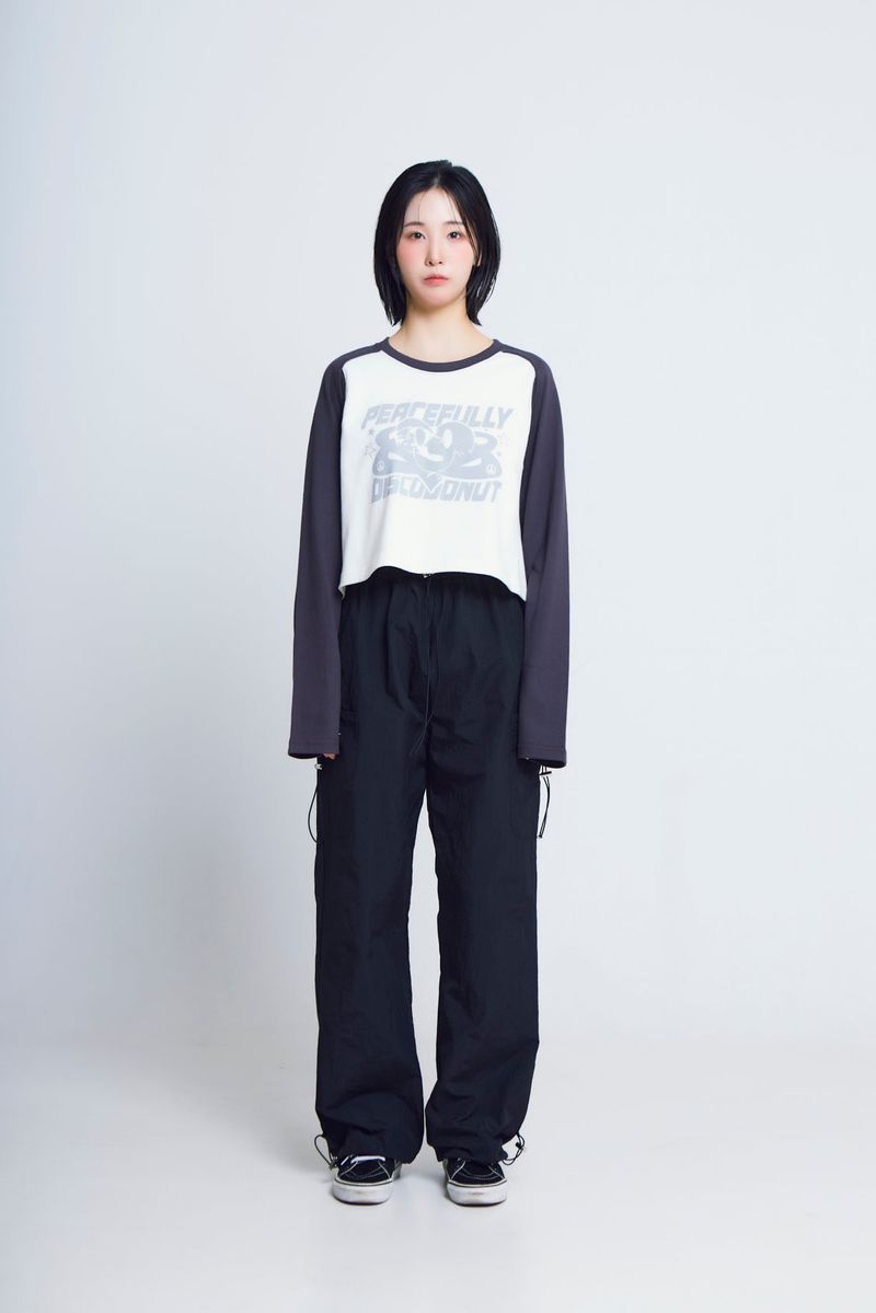 DISCODONUT（ディスコドーナツ）の「オープンアームホールハートラグラン ½Tシャツ (charcoal/ivory)（トップス）」