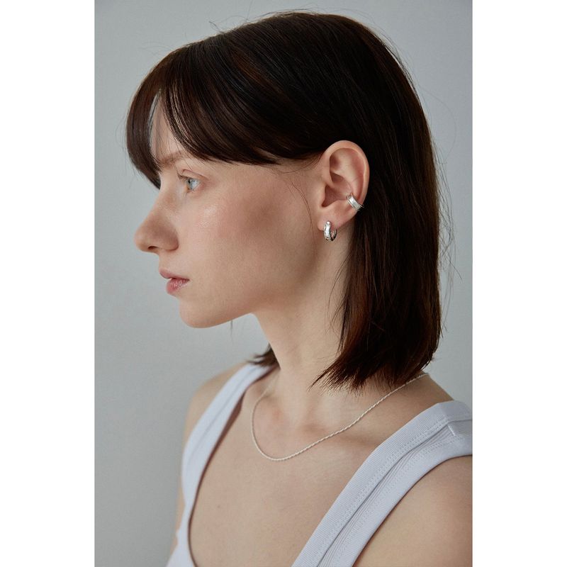  E.001/SIGNATURE TAG ONE TOUCH EARRING