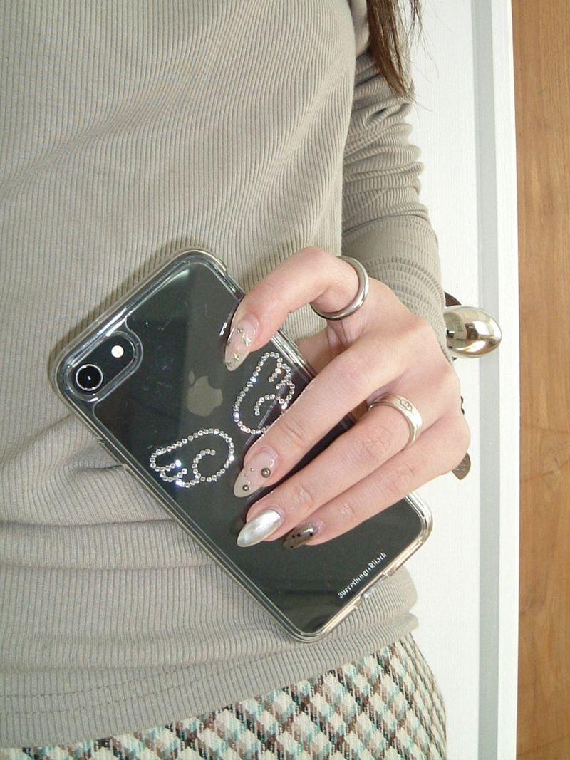 wing phone case