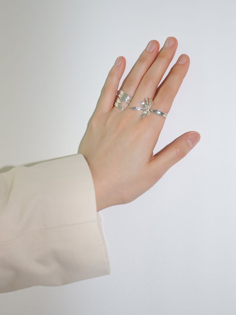DOUBLE STEM RING