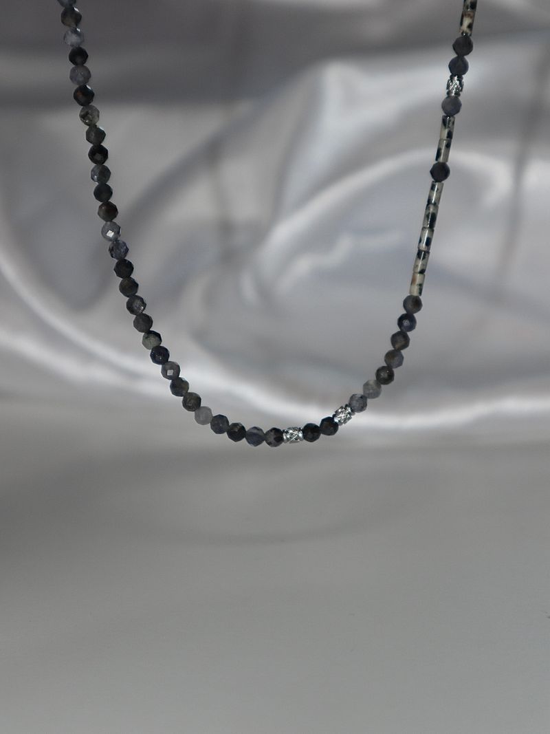 iolite gemstone choker