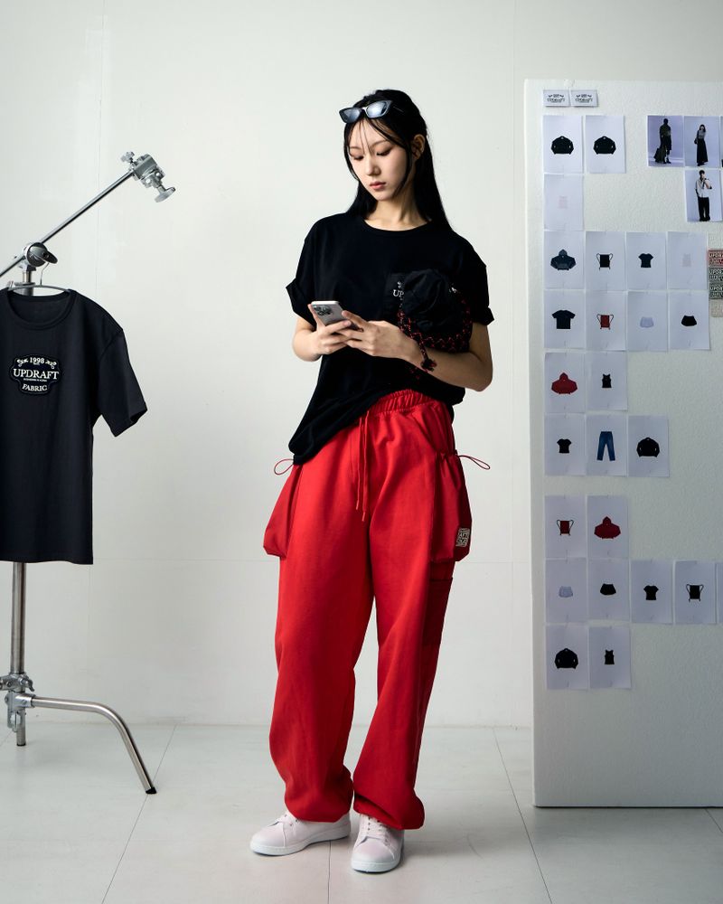 [UPDRAFT]PATCH POCKET COTTON SWEAT PANTS RED for women
