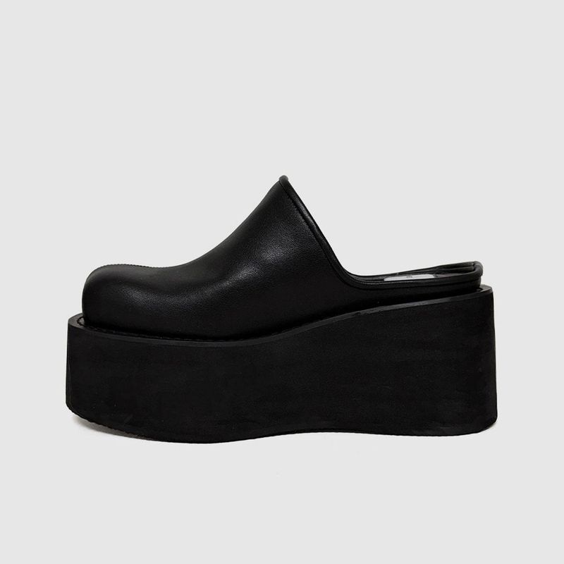 HIHE（ヒへ）の「HM26S1_COW SKIN（Shoes）」