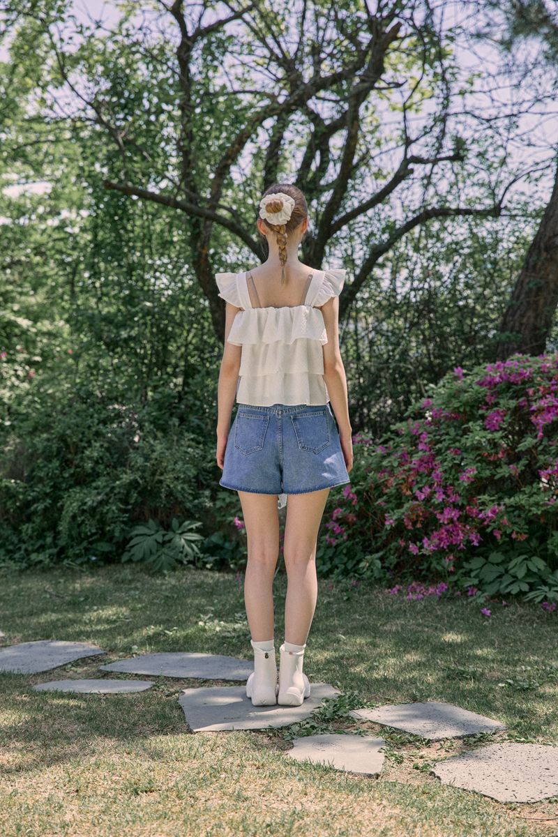 RIBBON FRILL TOP