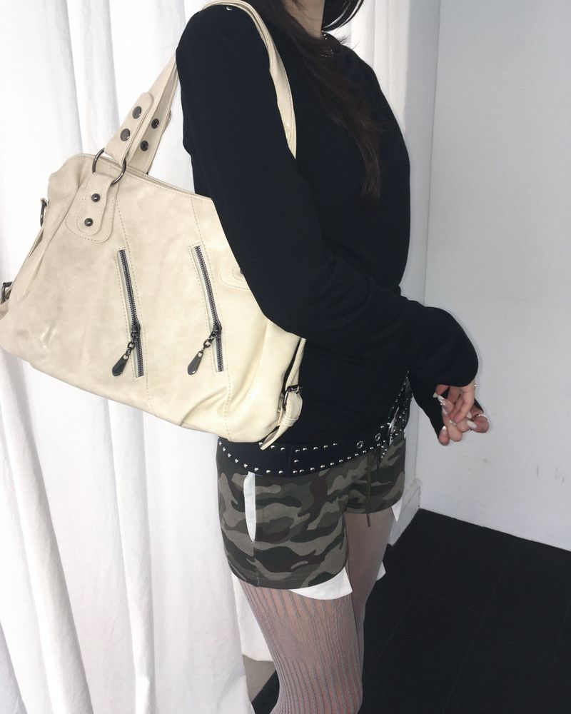 Double zipper bag