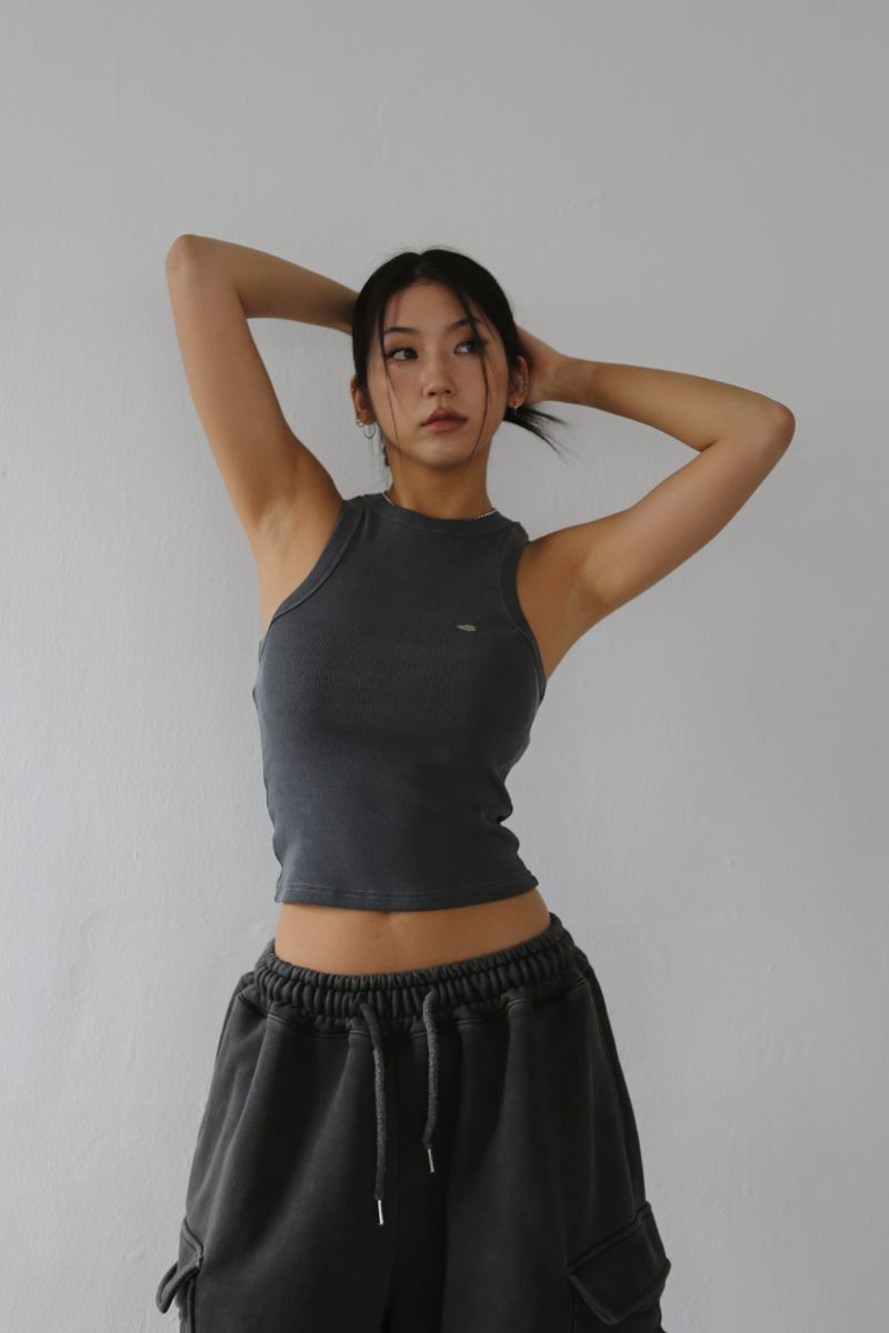 [MADE] SALTY SLEEVELESS