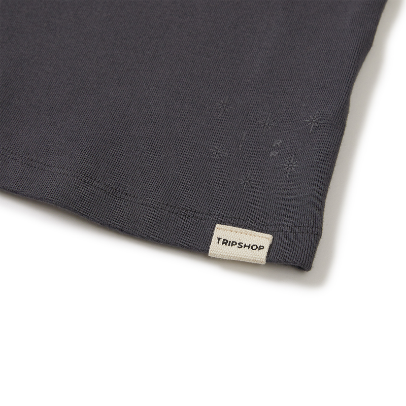 PIECERED SLEEVELESS TEE
