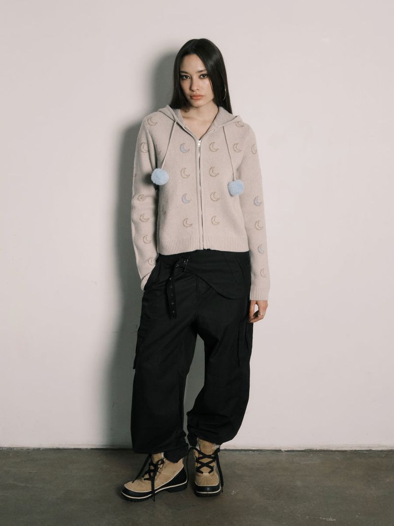 MOON KNITTED ZIP-UP HOODIE (IVORY)