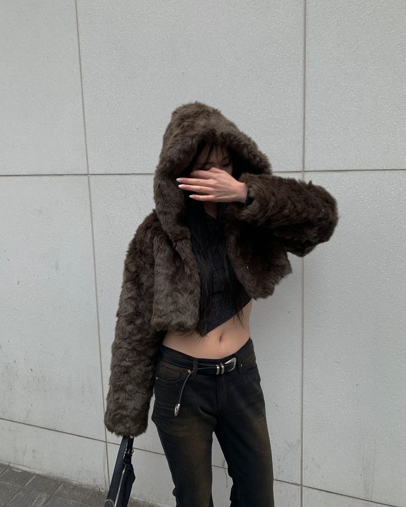 Snow bolero hood jumper