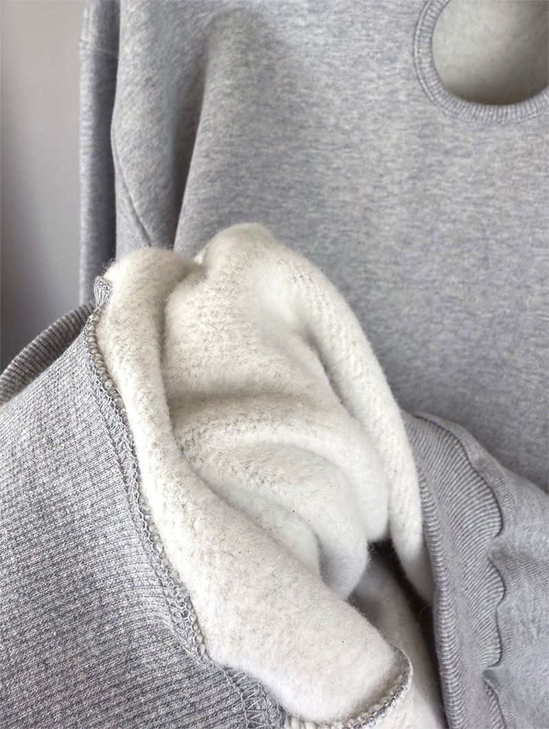 CIRCLE HOLE SWEAT SHIRT (3C)