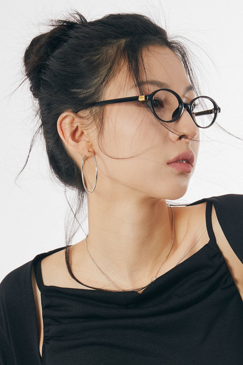 Nerd form classic eyewear