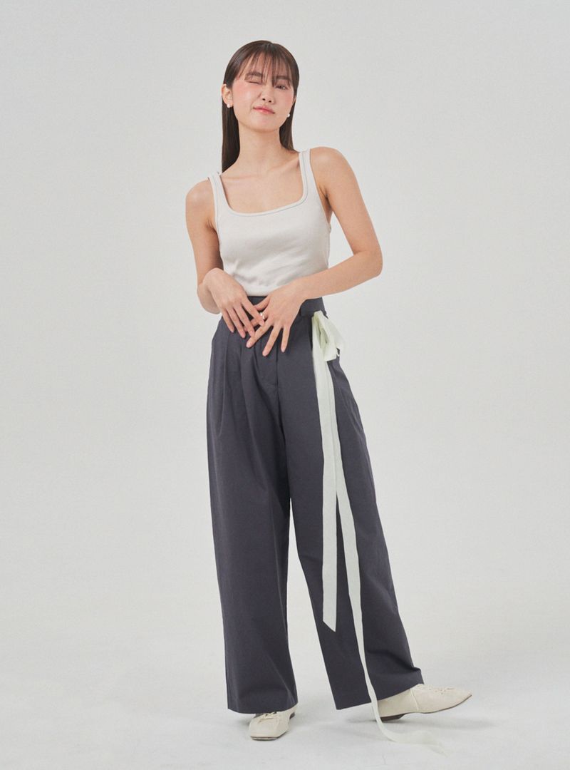 Square sleeveless (light grey)
