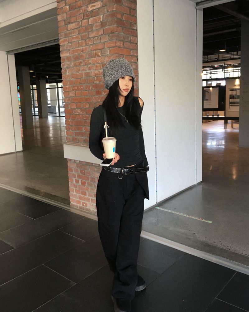 Big pocket black pants