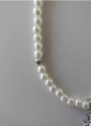 VINTAGE CROSS PEARL NECKLACE