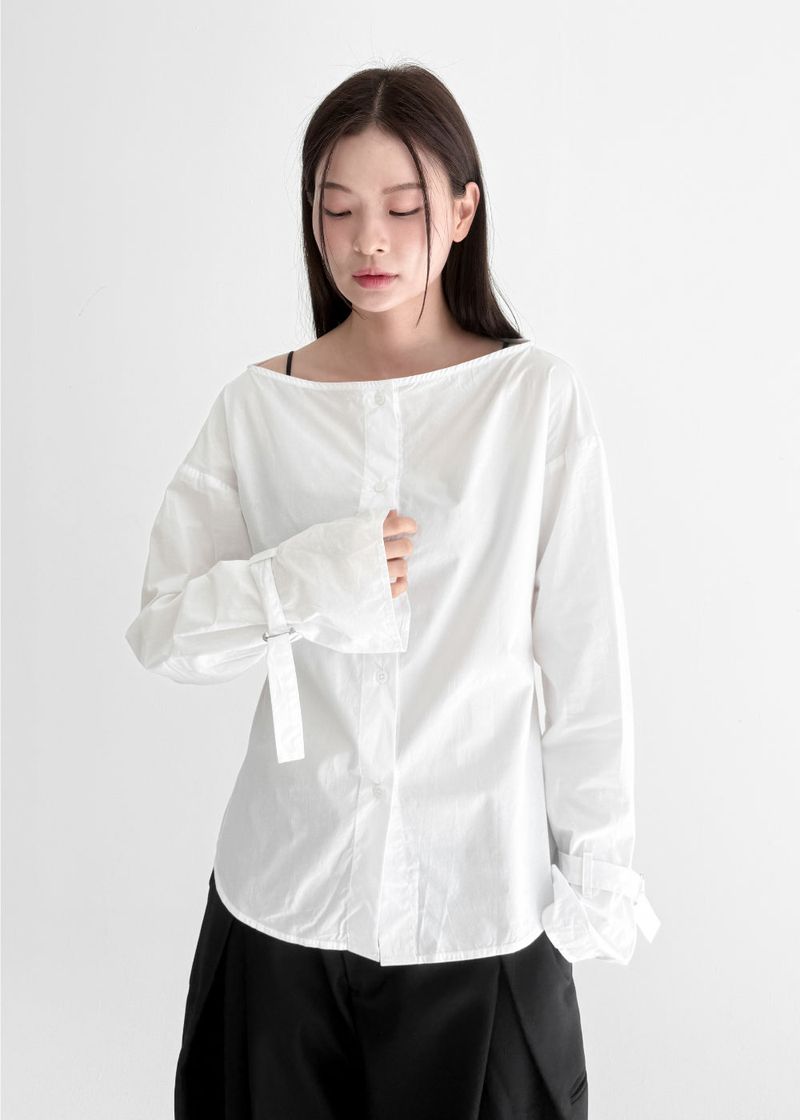  BOATNECK BELT BLOUSE