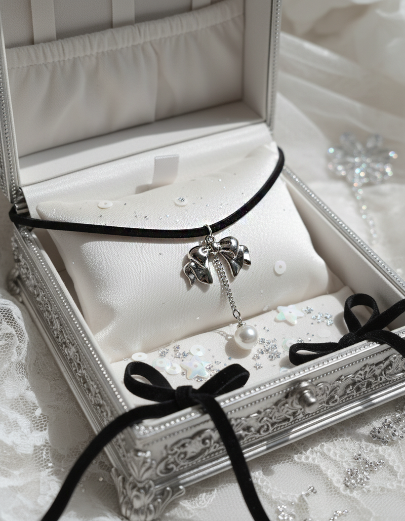 [IVE Wonyoung Necklace] Romantic bow and pearl drop choker - Silver Color