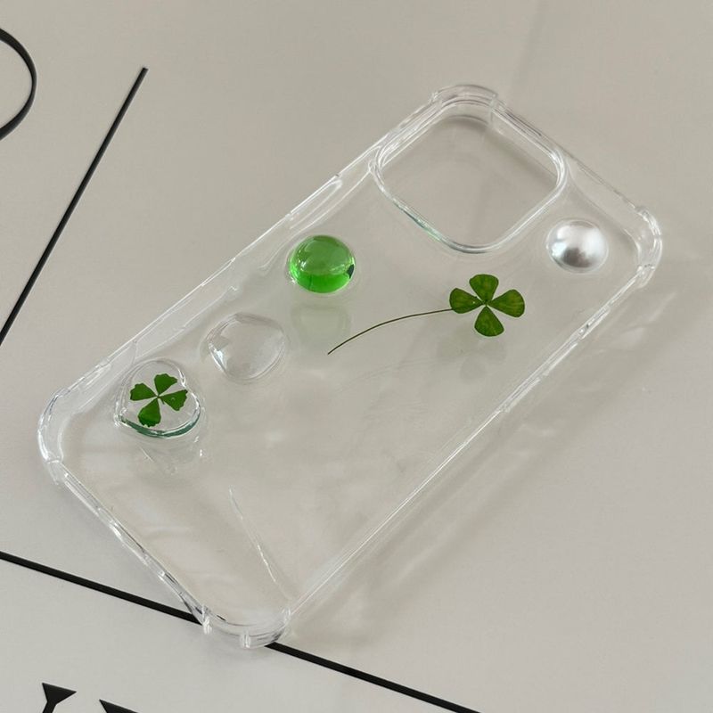 [made]green&clover resin phonecase 