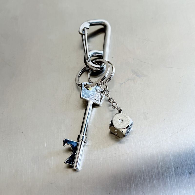 FADE MEET（フェードミート）の「Roll & Key Keychain（Toys/Key Holders）」