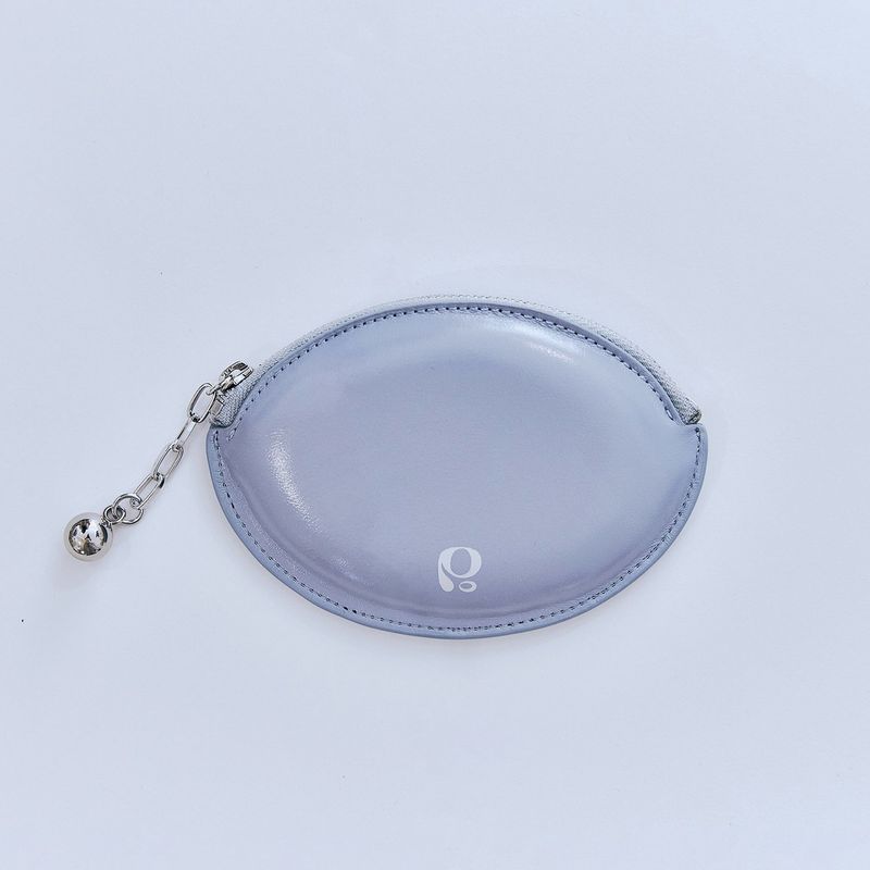 poie（ポイエ）の「ボールチェーンエッグカードウォレット(blue)（スマホグッズ/小物）」