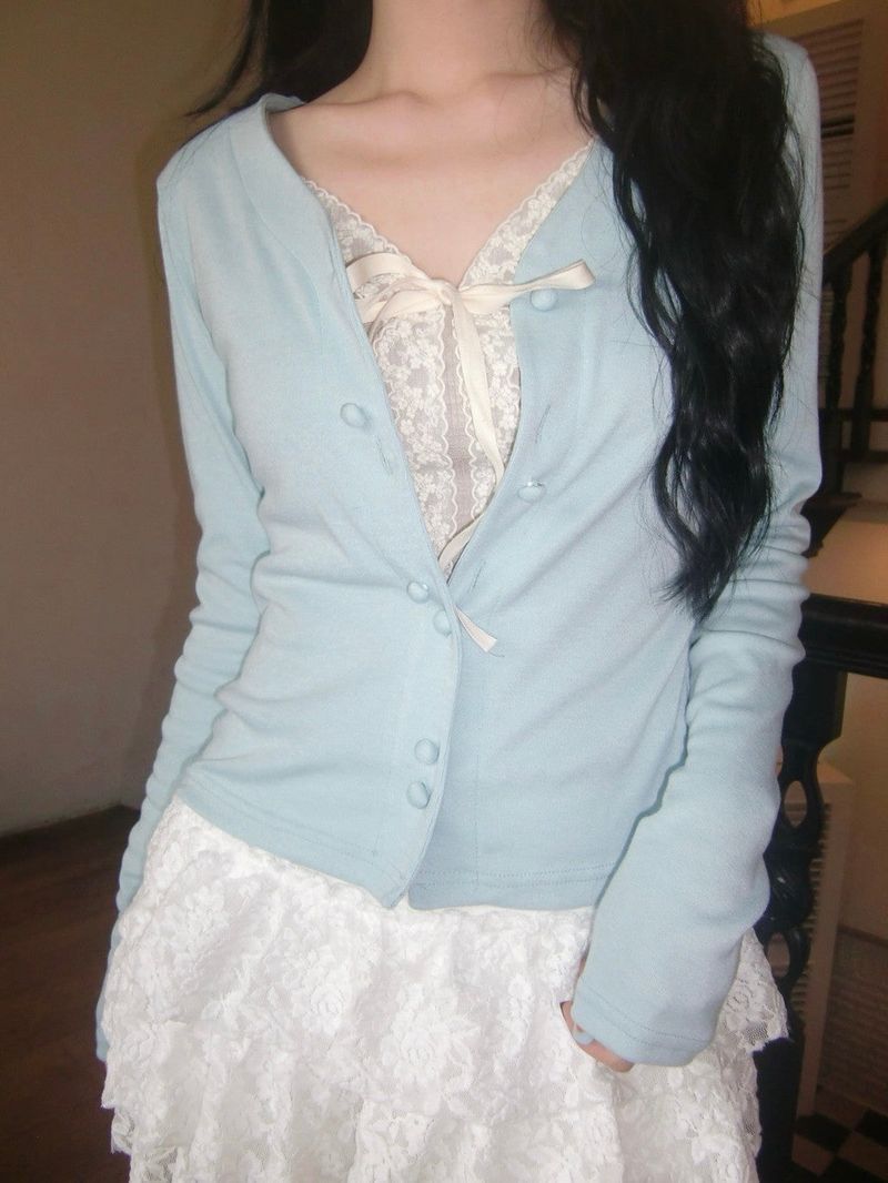 onthenextpage（オンザネクストページ）の「Two-Way Twist Cardigan（Tops）」