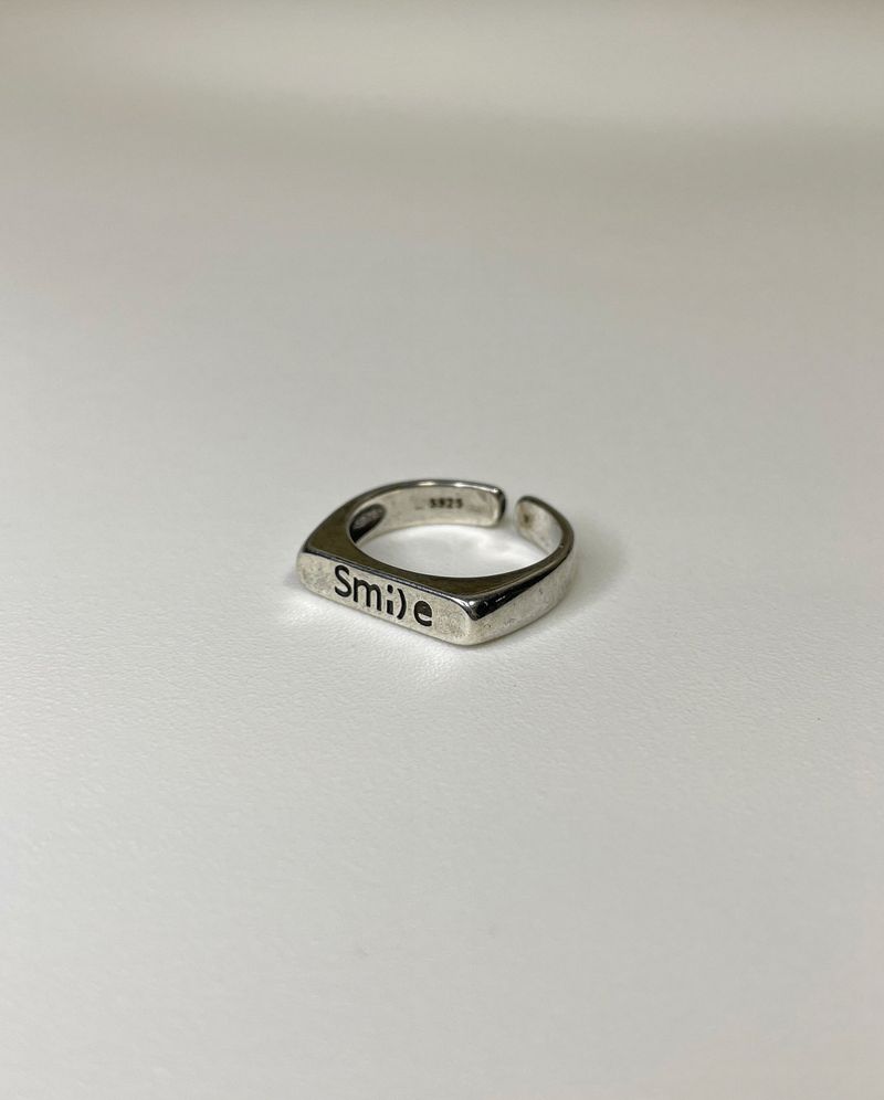refrainfromspace(リフレインフロームスペース)の「smile lettering ring (925silver)(Accessories)」