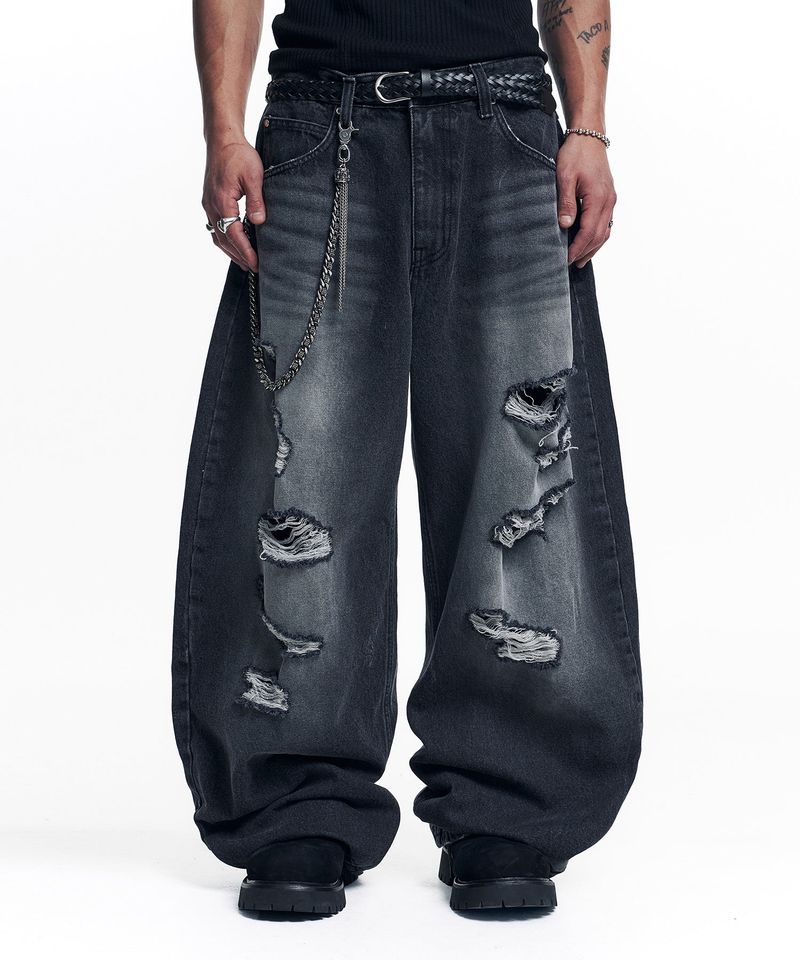 Distressed Curved Denim Pants - Black