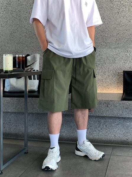 Kuiper Half Bermuda Nylon Cargo Shorts