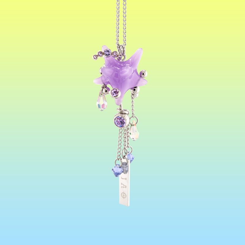 Miao Atelier（ミアオ アトリエ）の「エンチャントオーブペンダント (LILAC)（アクセサリー）」