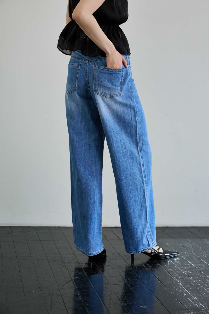 AZURE WIDE DENIM PANTS / BLUE