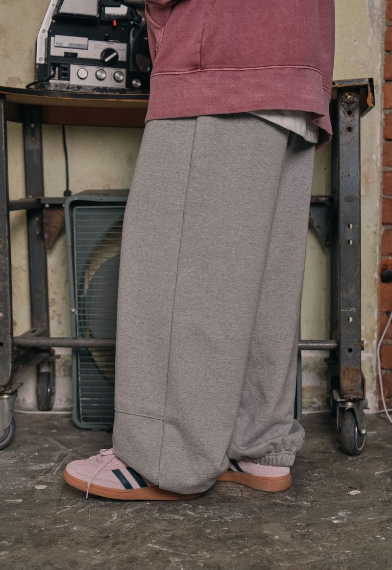 カーペンターポイントスウェットパンツ- GRAY