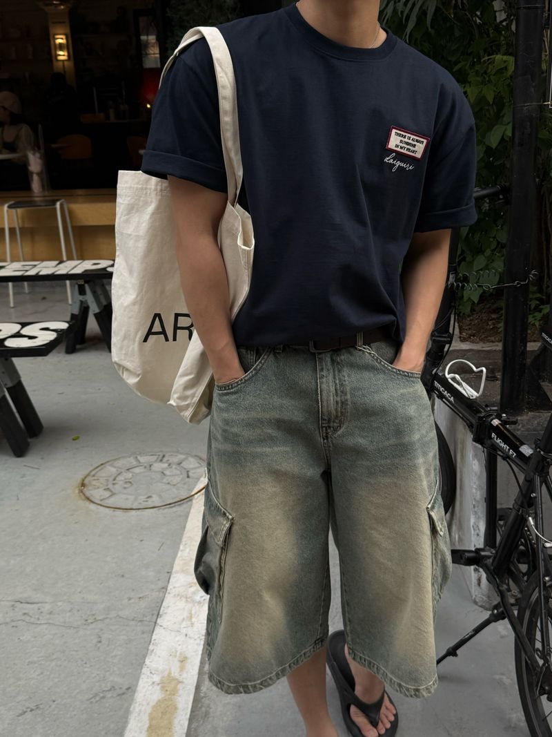 Quire patch embroidery short sleeve t-shirt