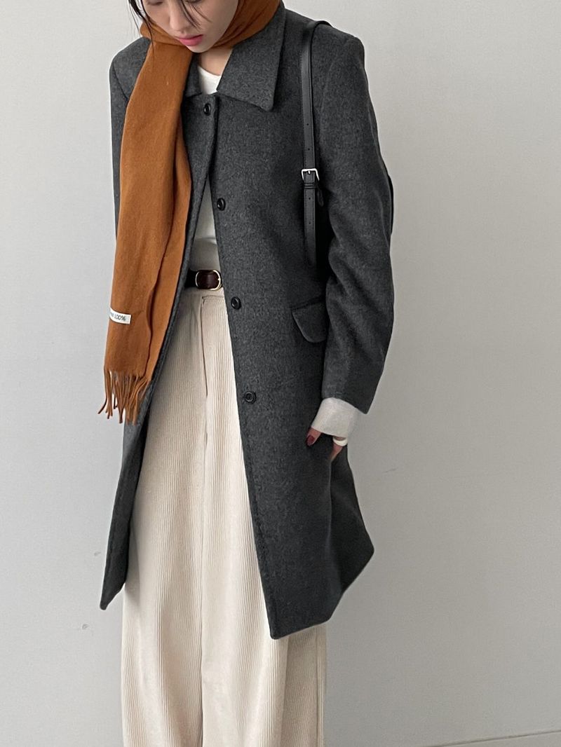 Corduroy two-pin tuck wide slacks