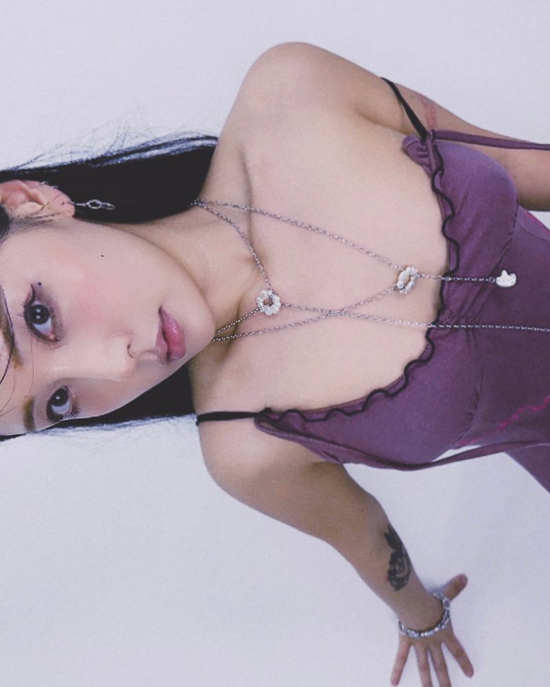 connect long necklace