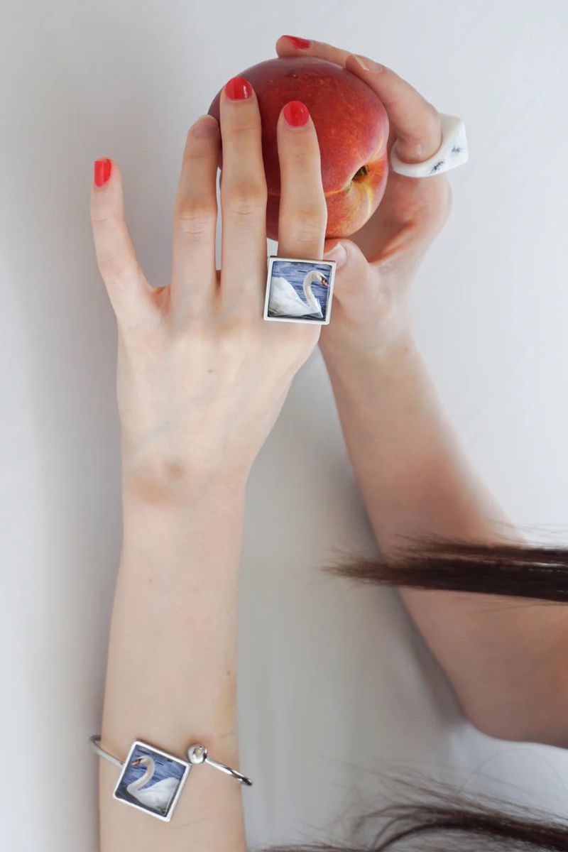 SWAN BRACELET