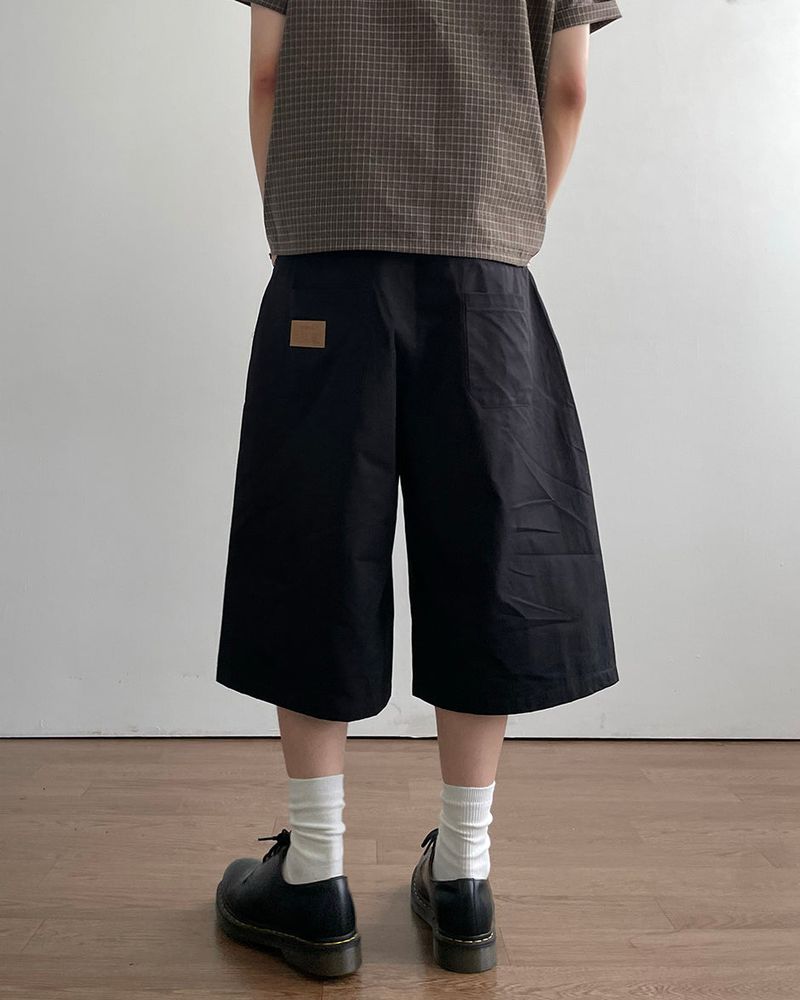 Taut Bermuda Cotton Pants