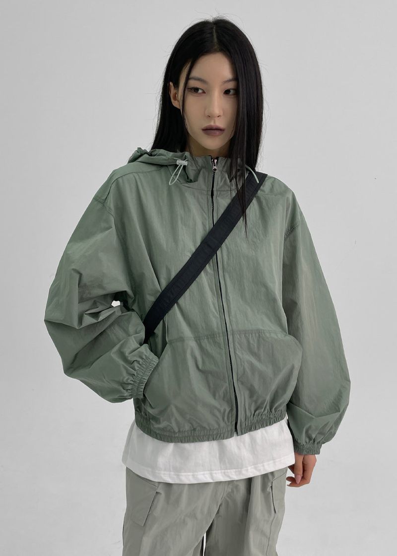 [MADE] Kuni Nylon Windbreaker Jumper