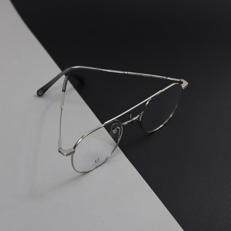 Knouun Round titanium glasses CODE. 101. C Silver