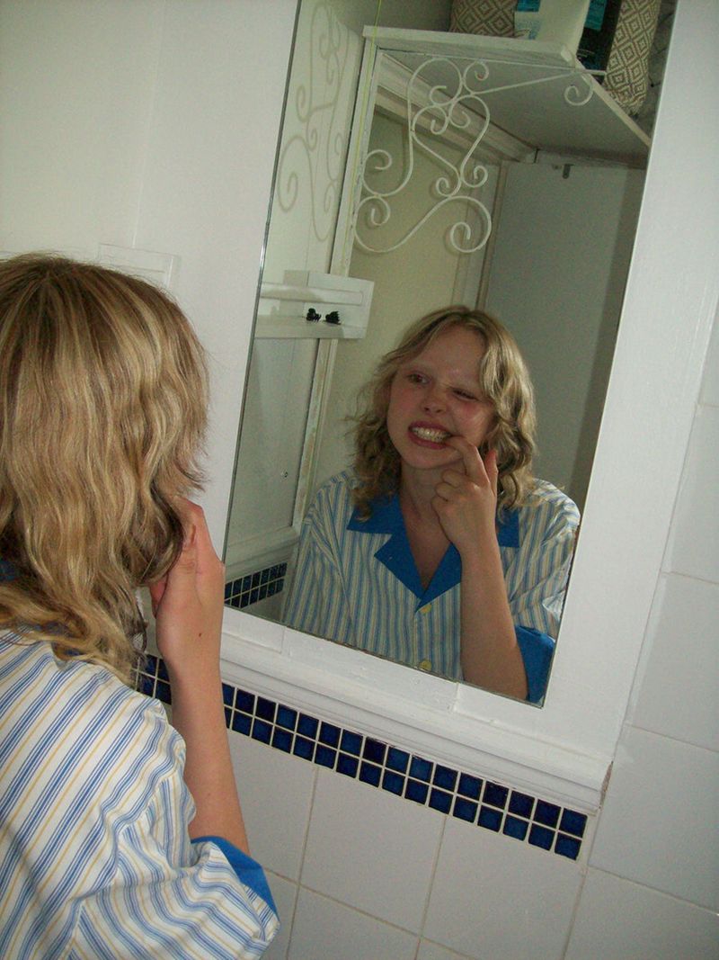 MMOM(エムエムオーエム)の「Blue Village Short Sleeve Shirt(Tops)」
